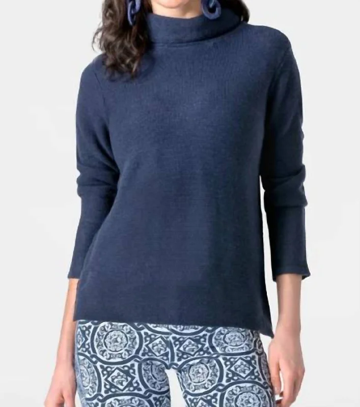 Knit Knit Turtleneck Sweater In Navy