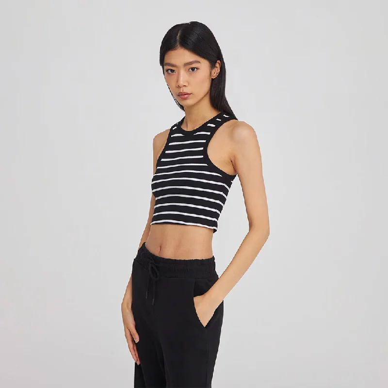 Wide Strap Cropped Tank Top